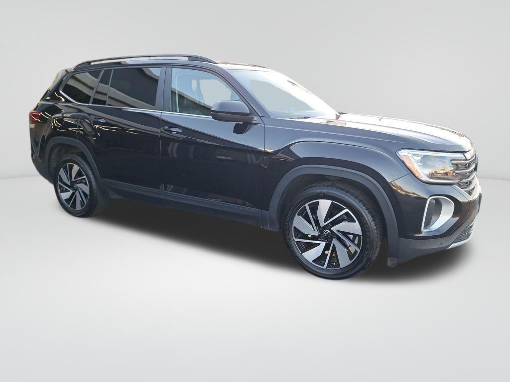 used 2024 Volkswagen Atlas car, priced at $26,997