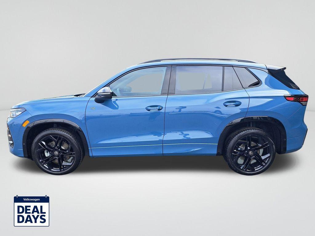 new 2025 Volkswagen Tiguan car, priced at $38,676