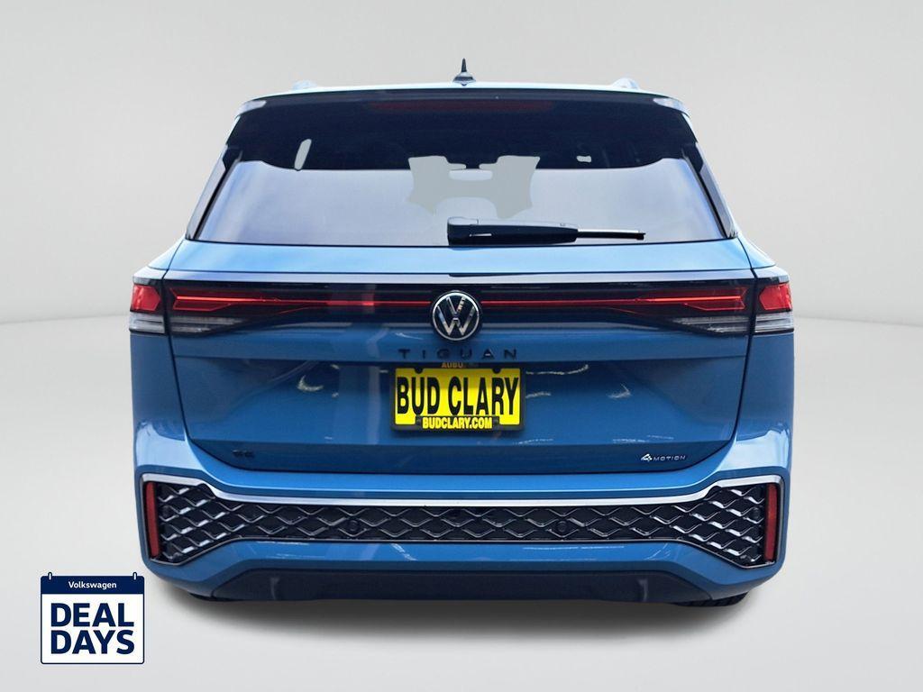 new 2025 Volkswagen Tiguan car, priced at $38,676