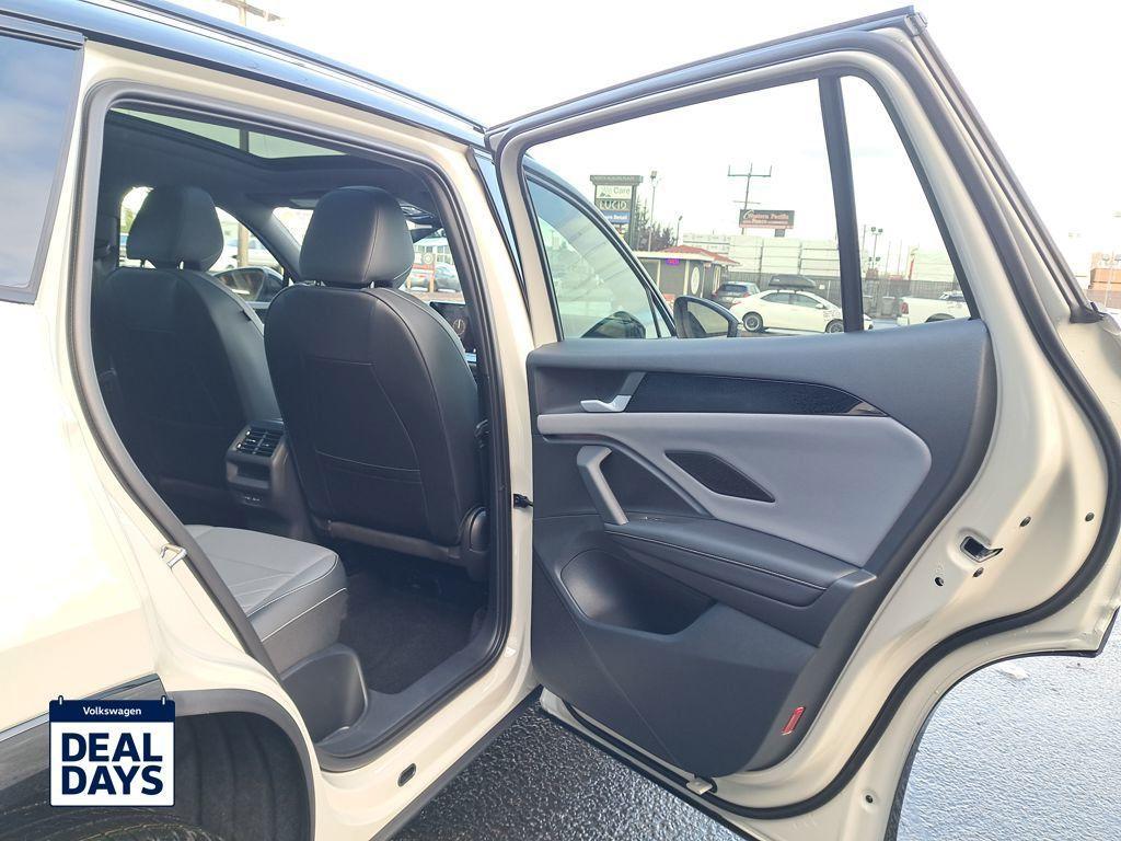 new 2026 Volkswagen Tiguan car, priced at $40,420