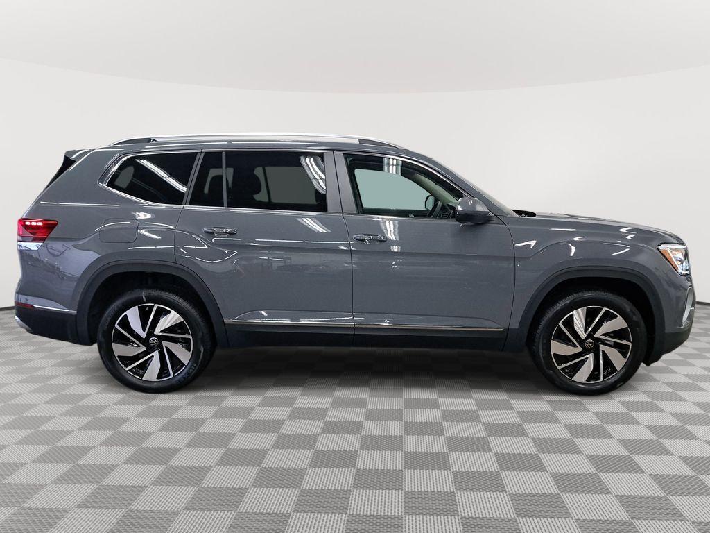 new 2025 Volkswagen Atlas car, priced at $48,316