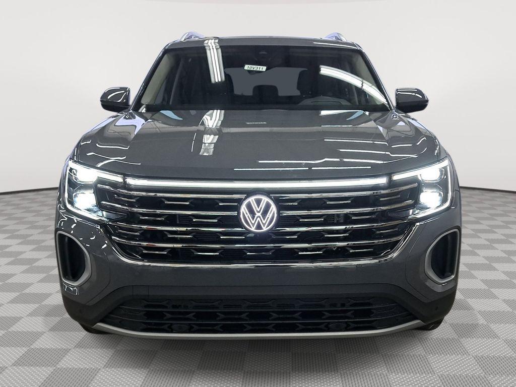 new 2025 Volkswagen Atlas car, priced at $48,316
