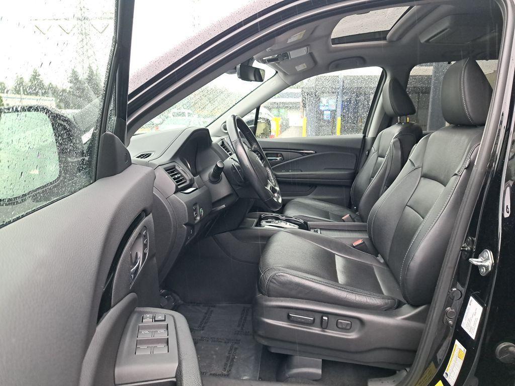 used 2019 Honda Pilot car, priced at $25,314