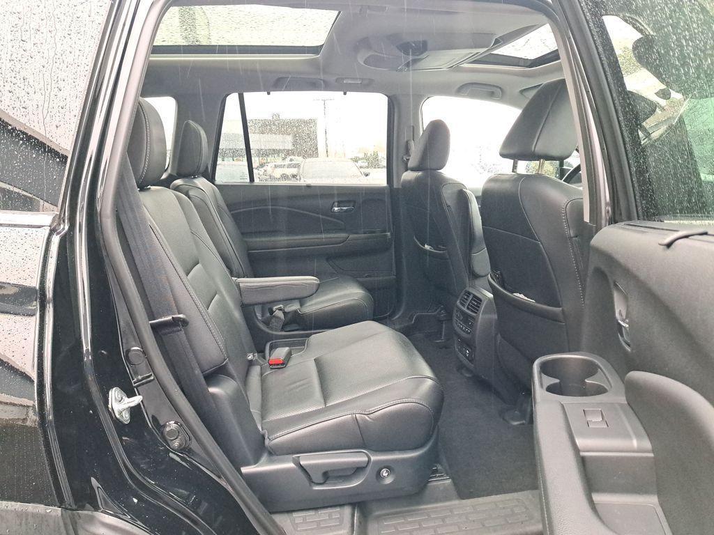 used 2019 Honda Pilot car, priced at $25,314