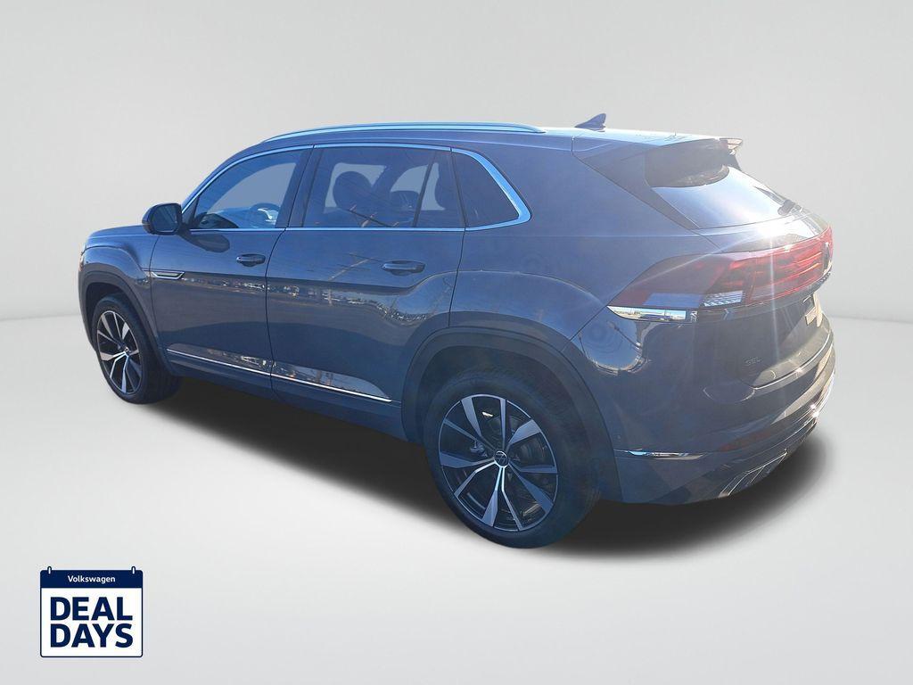 new 2025 Volkswagen Atlas Cross Sport car, priced at $53,201