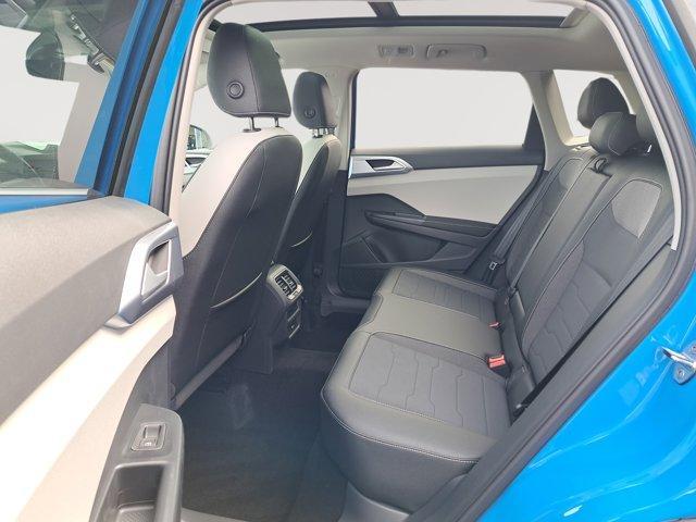 new 2025 Volkswagen Taos car