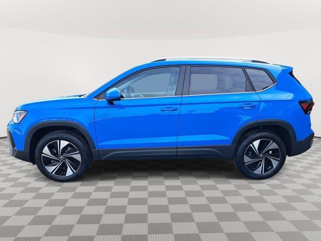 new 2025 Volkswagen Taos car