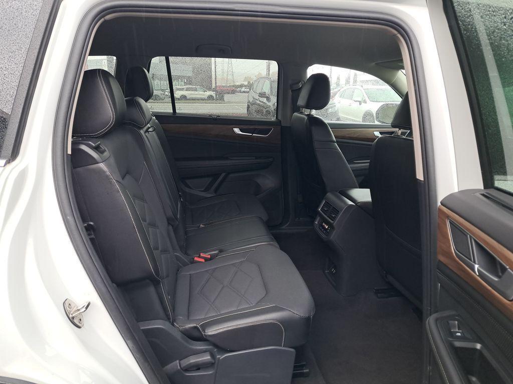 used 2024 Volkswagen Atlas car, priced at $28,636