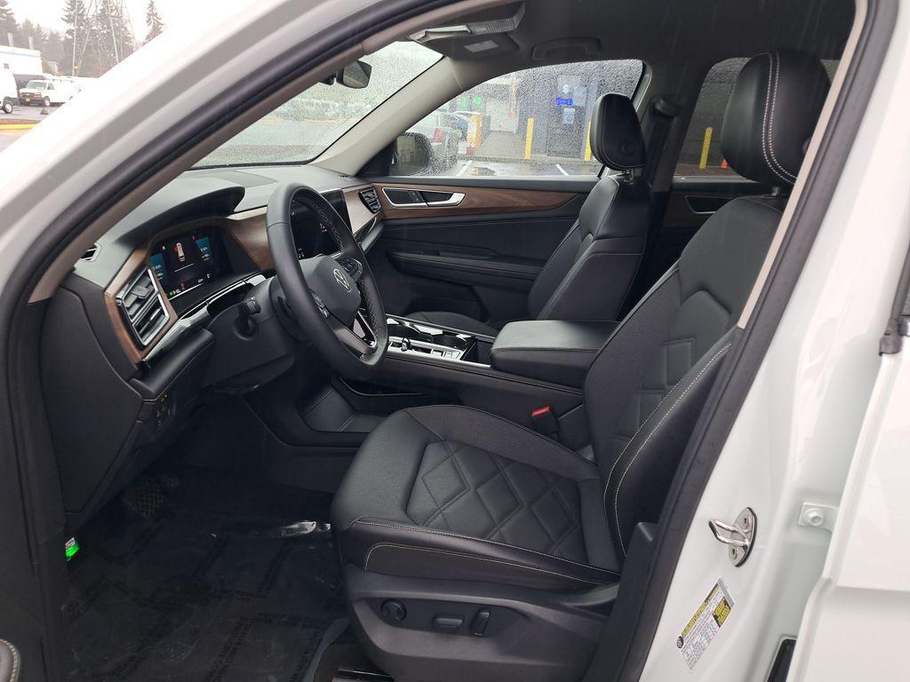 used 2024 Volkswagen Atlas car, priced at $28,636