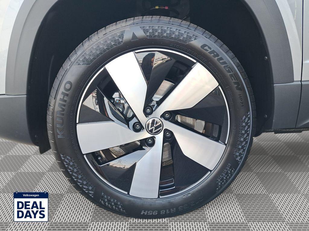 new 2025 Volkswagen Taos car, priced at $28,721