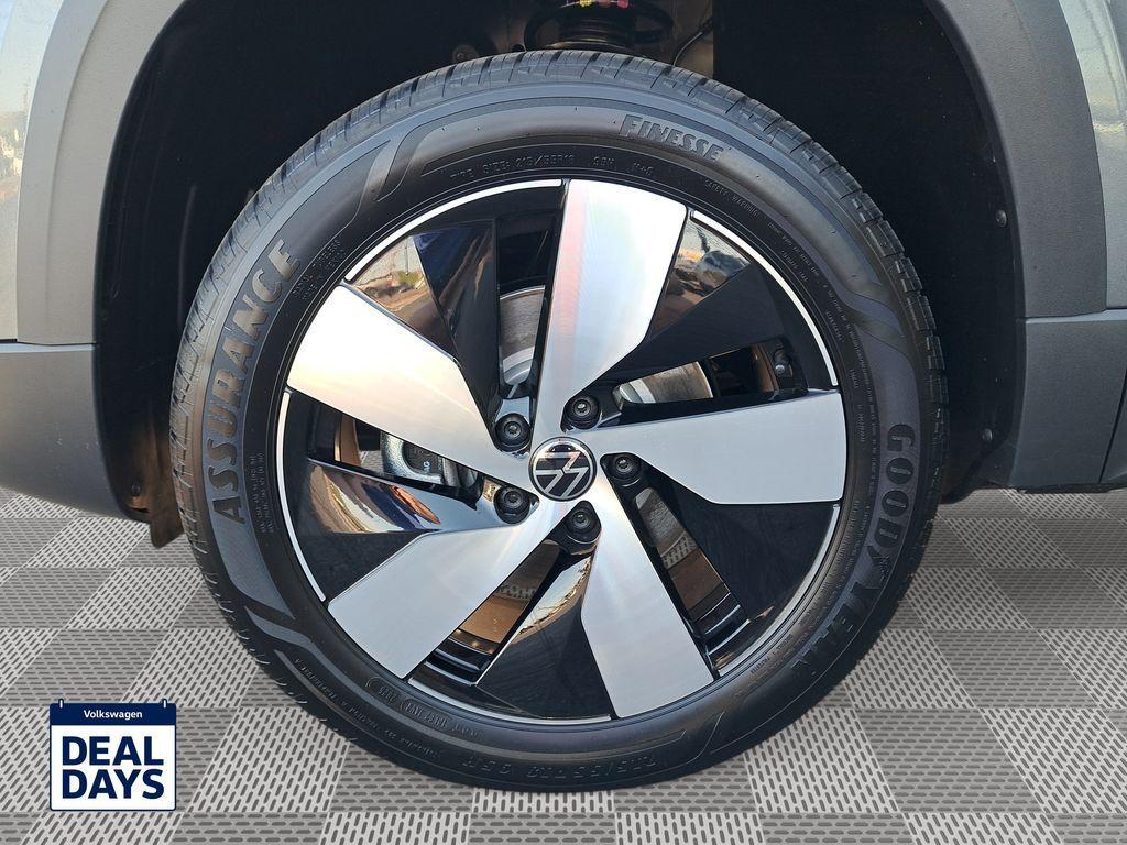 new 2025 Volkswagen Taos car, priced at $28,721