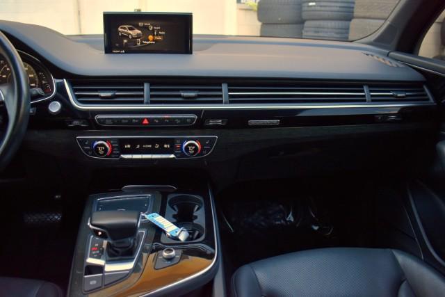 used 2019 Audi Q7 car, priced at $20,554
