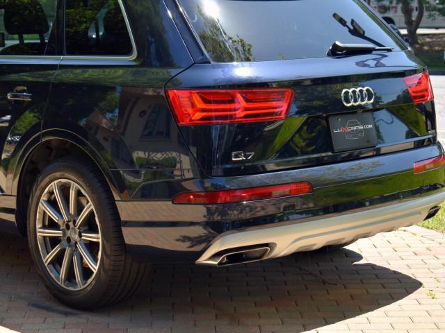 used 2017 Audi Q7 car, priced at $16,491
