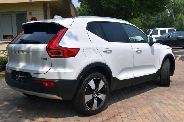used 2022 Volvo XC40 car, priced at $20,142
