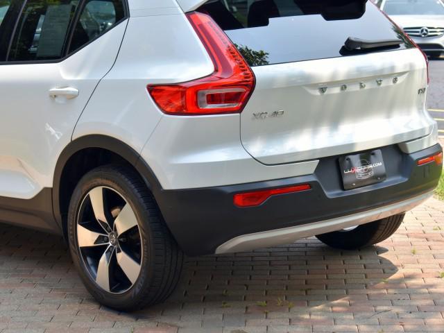 used 2022 Volvo XC40 car, priced at $20,142
