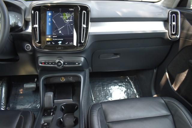 used 2022 Volvo XC40 car, priced at $20,142