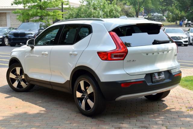 used 2022 Volvo XC40 car, priced at $20,142