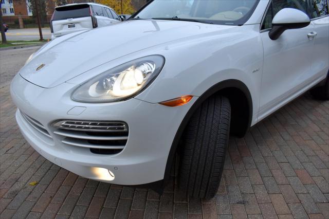 used 2014 Porsche Cayenne car, priced at $26,895