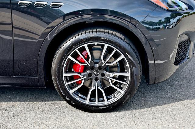 new 2024 Maserati Grecale car, priced at $77,260