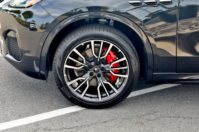 new 2024 Maserati Grecale car, priced at $77,260