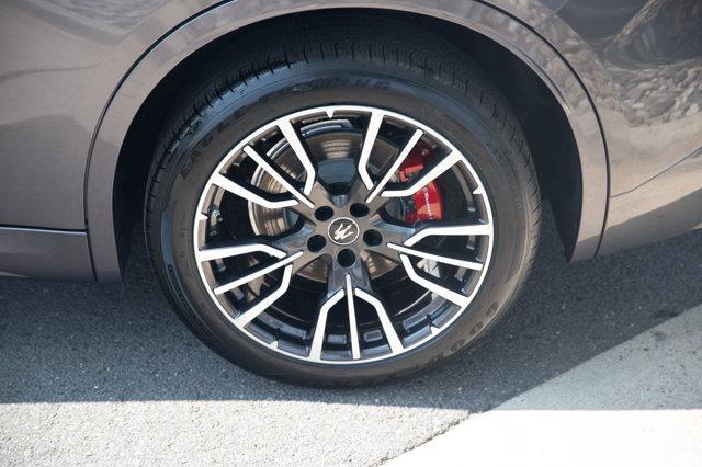 new 2024 Maserati Grecale car, priced at $75,260