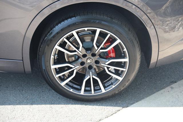 new 2024 Maserati Grecale car, priced at $75,260