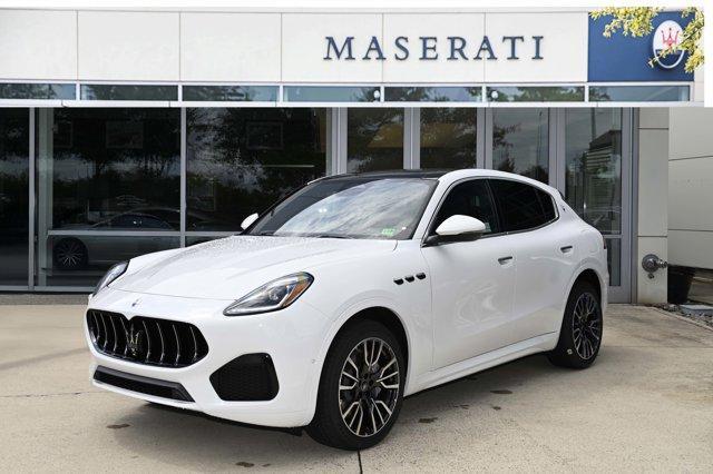 new 2025 Maserati Grecale car, priced at $77,085