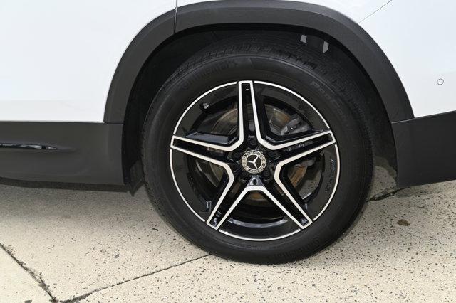 used 2022 Mercedes-Benz GLB 250 car, priced at $35,830