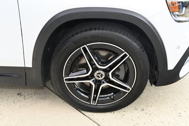 used 2022 Mercedes-Benz GLB 250 car, priced at $35,830