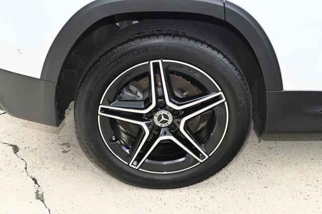 used 2022 Mercedes-Benz GLB 250 car, priced at $35,830