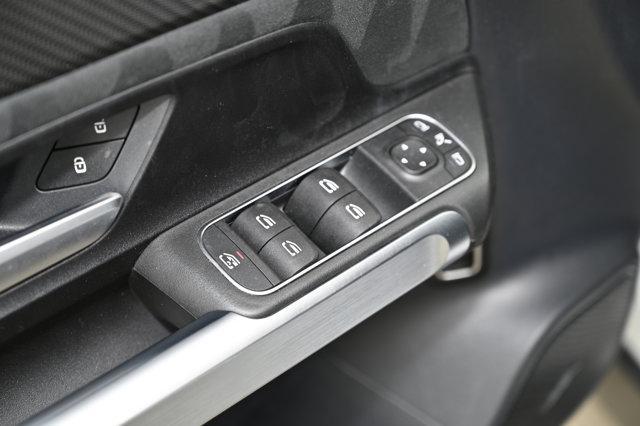 used 2022 Mercedes-Benz GLB 250 car, priced at $35,830