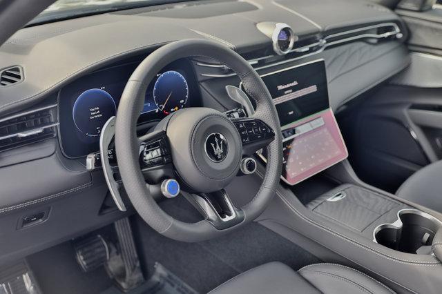 new 2024 Maserati Grecale car, priced at $77,260
