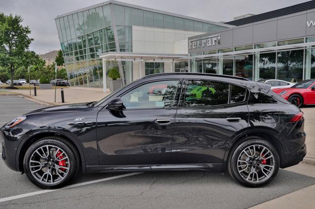 new 2024 Maserati Grecale car, priced at $77,260