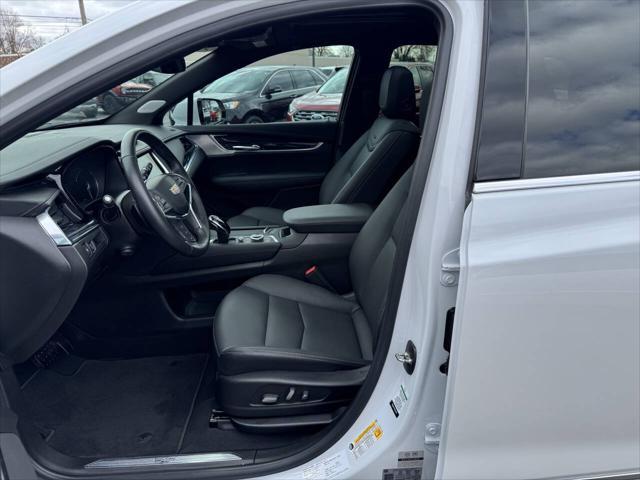 used 2024 Cadillac XT5 car, priced at $42,995
