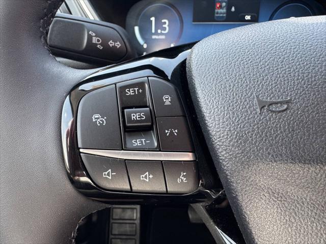 used 2023 Ford Escape car, priced at $25,995