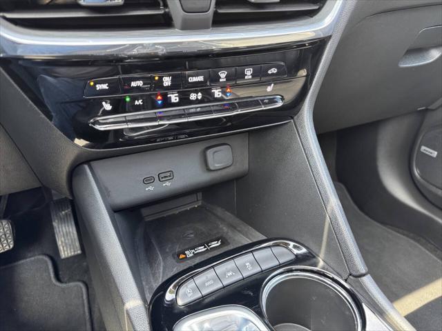 used 2024 Buick Encore GX car, priced at $29,995
