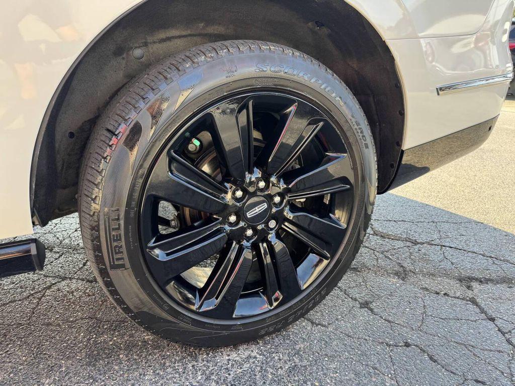 used 2022 Lincoln Navigator car, priced at $58,995