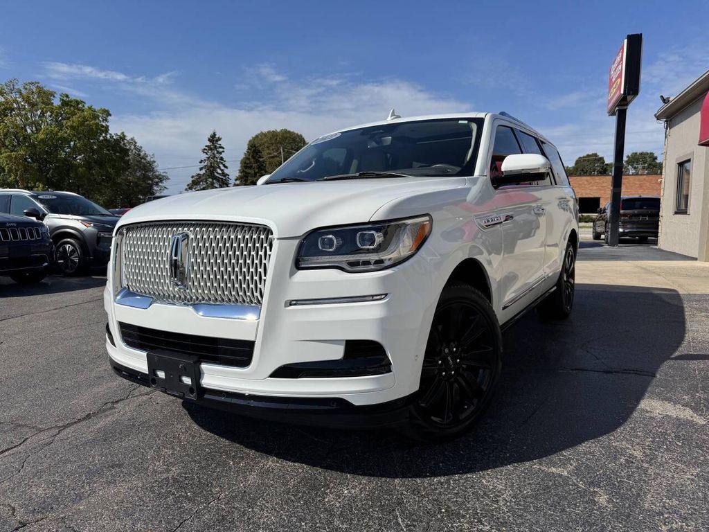 used 2022 Lincoln Navigator car, priced at $58,995