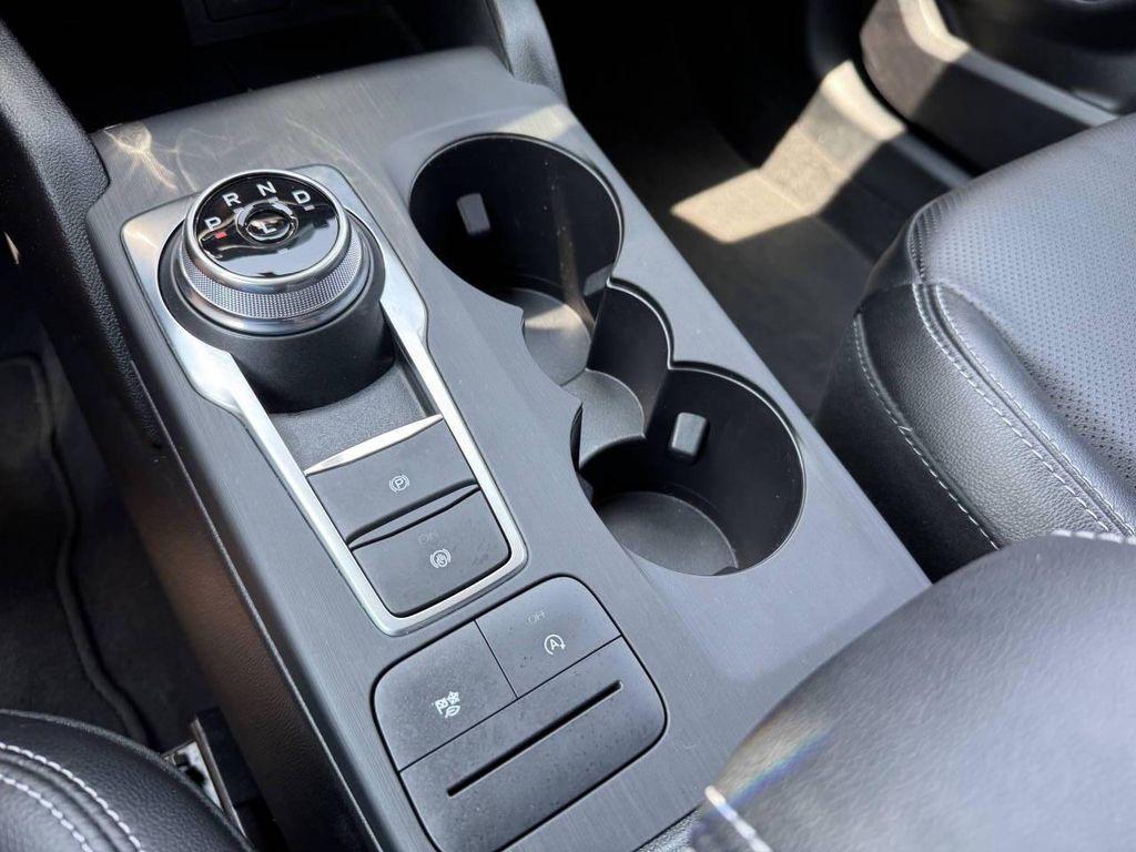 used 2022 Ford Escape car, priced at $22,995