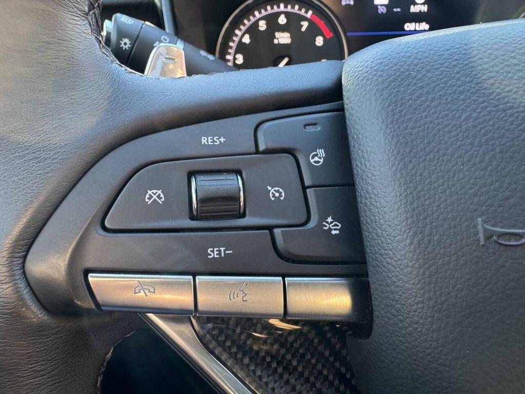 used 2023 Cadillac XT6 car, priced at $41,995