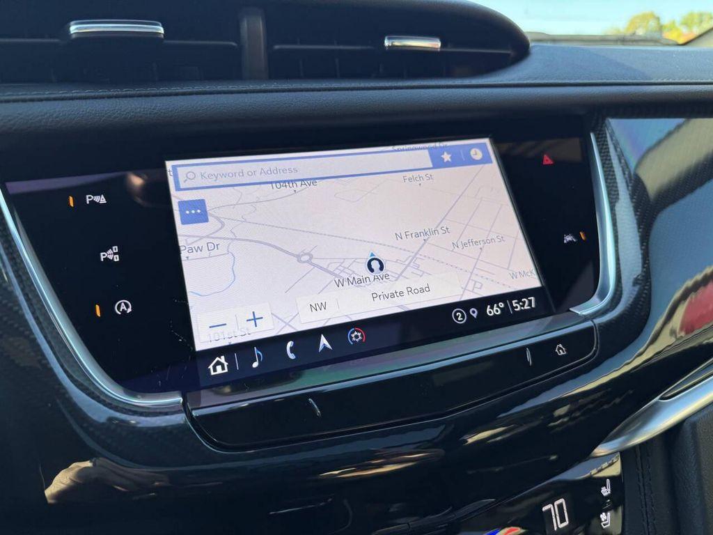 used 2023 Cadillac XT6 car, priced at $41,995