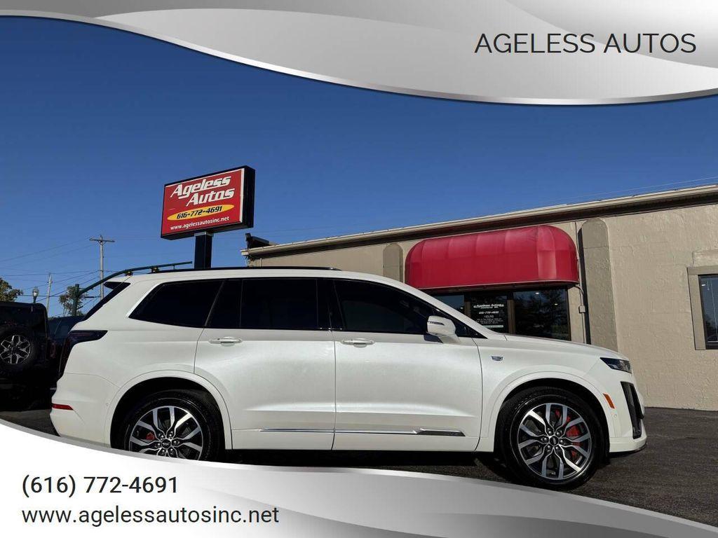 used 2023 Cadillac XT6 car, priced at $41,995