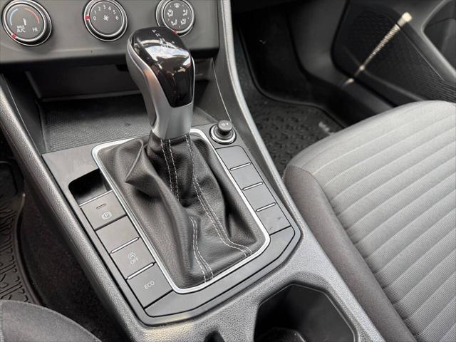 used 2024 Volkswagen Jetta car, priced at $19,995