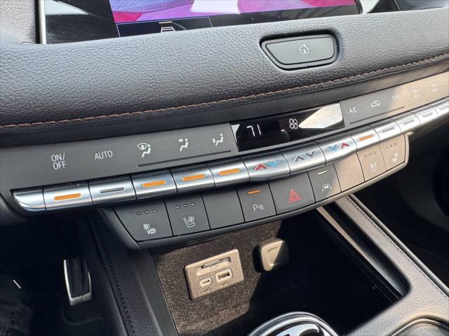 used 2023 Cadillac XT4 car, priced at $33,995