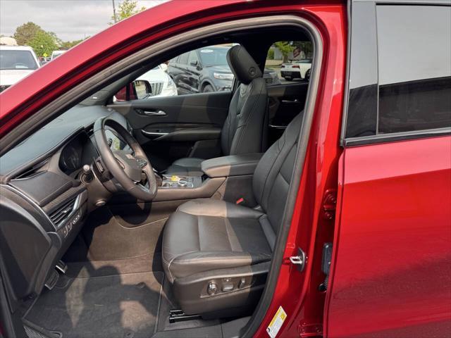 used 2023 Cadillac XT4 car, priced at $33,995