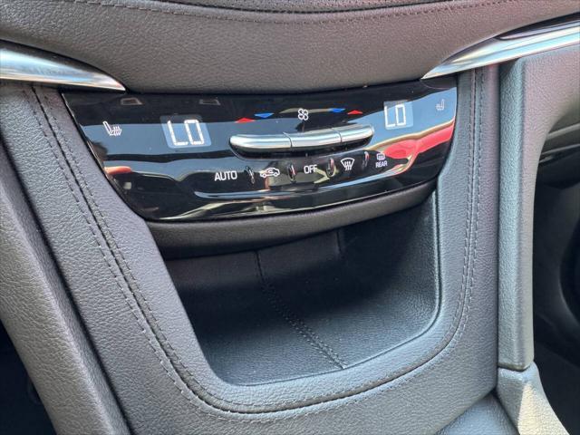 used 2021 Cadillac XT5 car, priced at $30,995