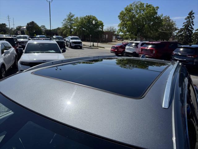 used 2021 Cadillac XT5 car, priced at $30,995