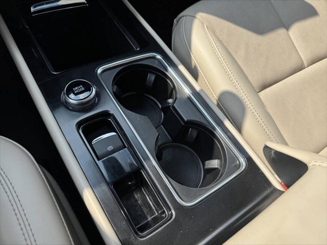 used 2021 Lincoln Corsair car, priced at $30,995