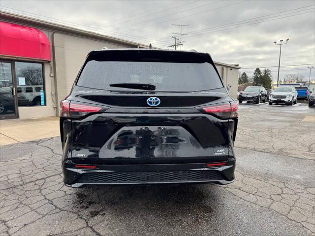 used 2023 Toyota Sienna car, priced at $48,995