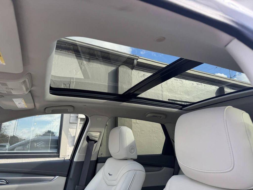 used 2022 Cadillac XT5 car, priced at $32,995